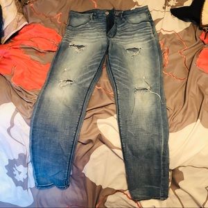 Ripped AE Jeans